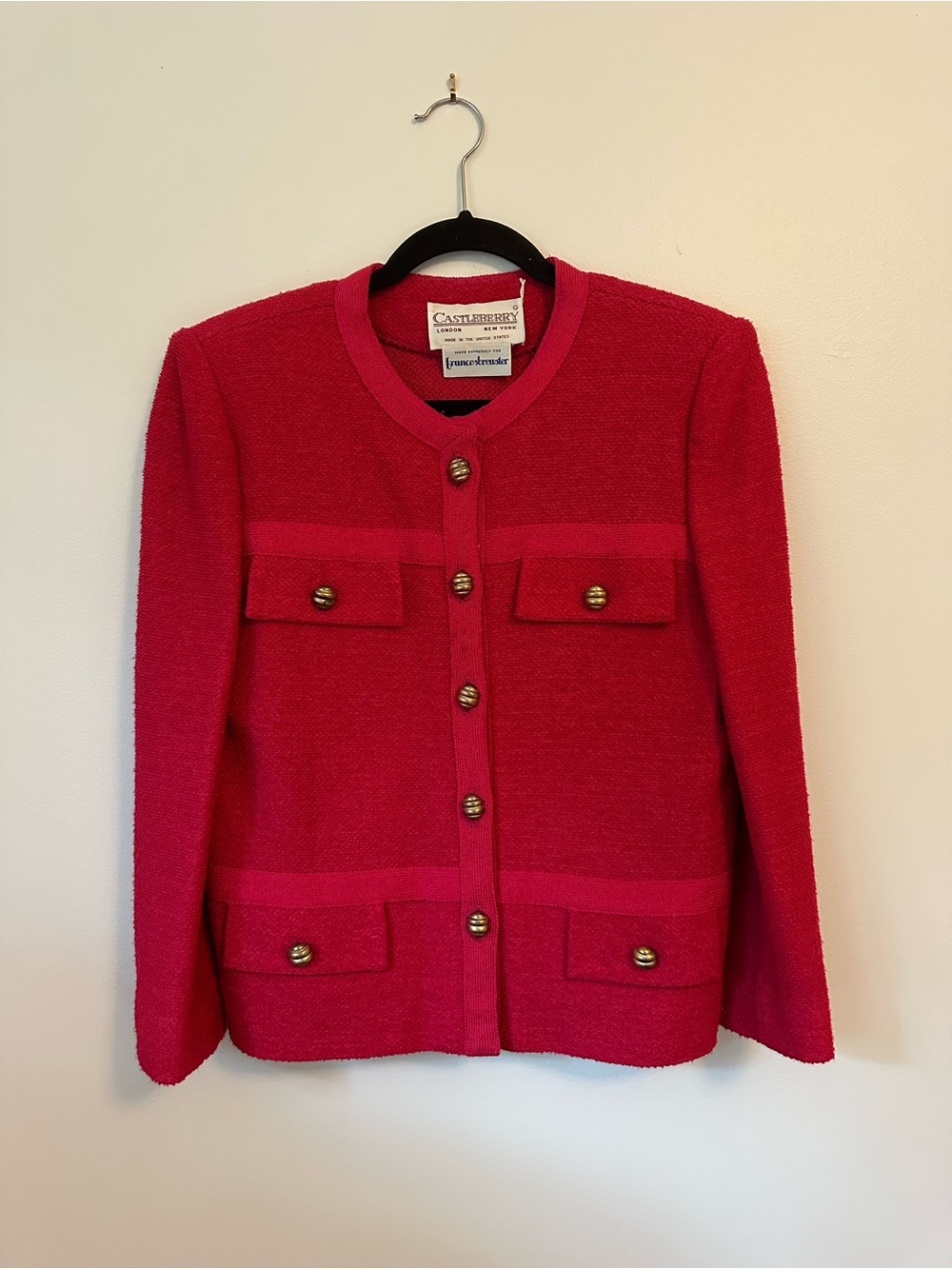 Vintage Women’s Pink Bouclé Button-Front Jacket
